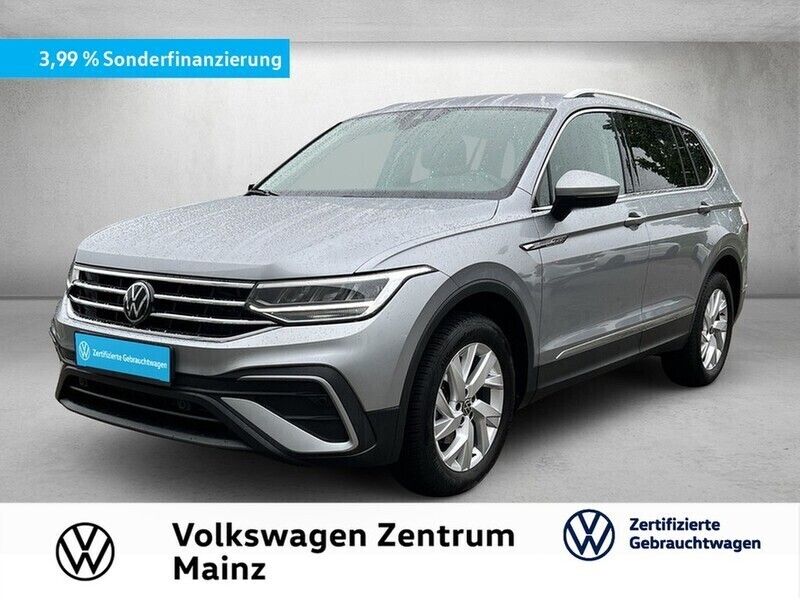 Pyritsilber metallic Gebraucht 2024 VW Tiguan Allspace Life SUV | 36.440 € (Guter Preis) - Bild 1/3