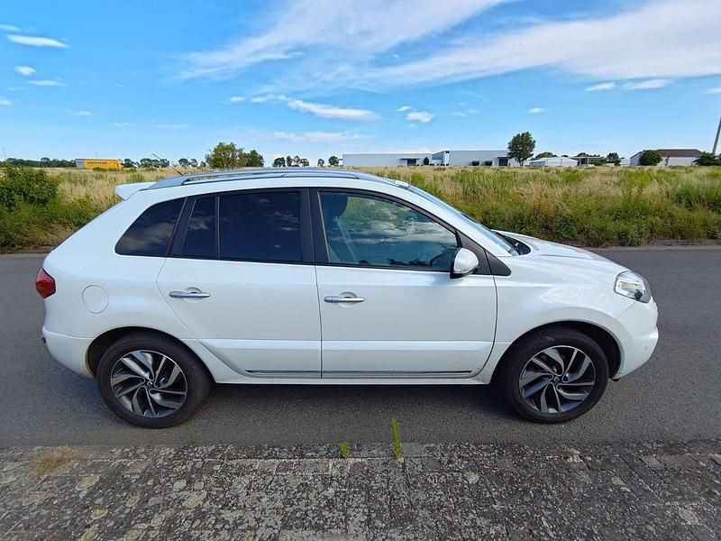 Gebraucht Renault Koleos Bose Edition 173 PS (127 kW) 2015 Weiß SUV