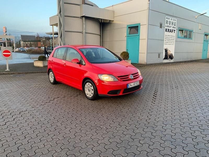 Rot Gebraucht 2006 VW Golf IV Kleinwagen | 1.550 € (Fairer Preis) - Bild 1/4