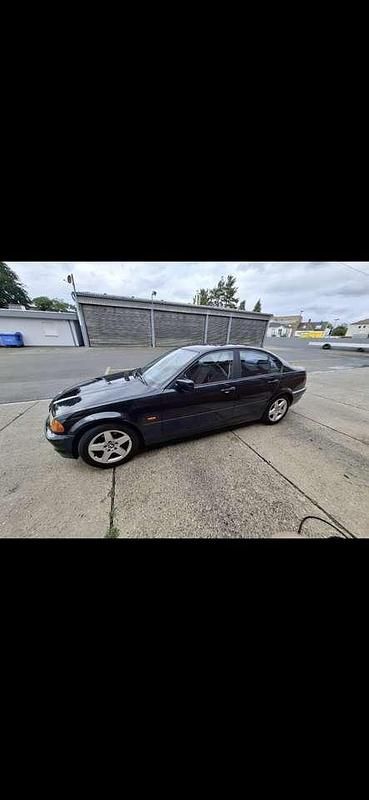 Gebraucht 2003 BMW 316 Compact Kleinwagen | 1.600 € (Etwas zu teuer) - Bild 1/1