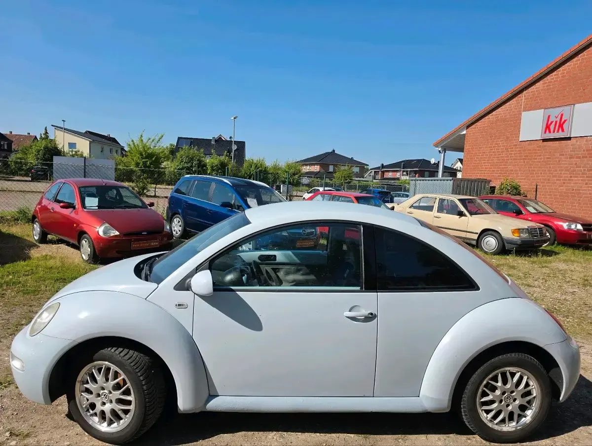 Gebraucht VW Beetle 102 PS (75 kW) 2001 Blau Kleinwagen