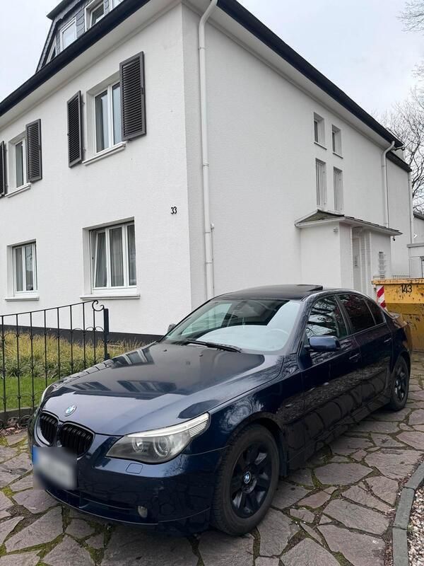 Blau Gebraucht 2004 BMW 525 Limousine | 3.300 € (Superpreis) - Bild 1/4