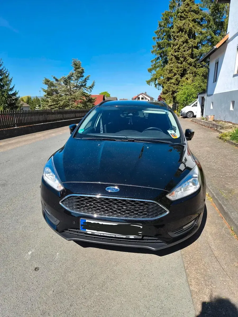 Usata Ford Focus 125 CV (91 kW) 2018 Nero Station wagon