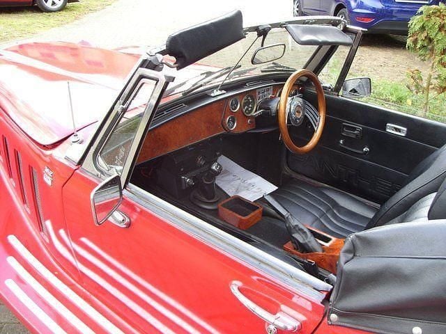 Gebraucht Panther Kallista 95 PS (69 kW) 1982 Rot Cabrio