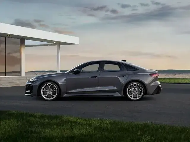 Neu Audi RS5 639 PS (469 kW) 2026 Grau Limousine