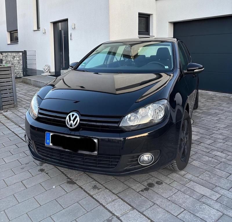 Schwarz Gebraucht 2009 VW Golf VI Kleinwagen | 5.899 € (Etwas zu teuer) - Bild 1/4