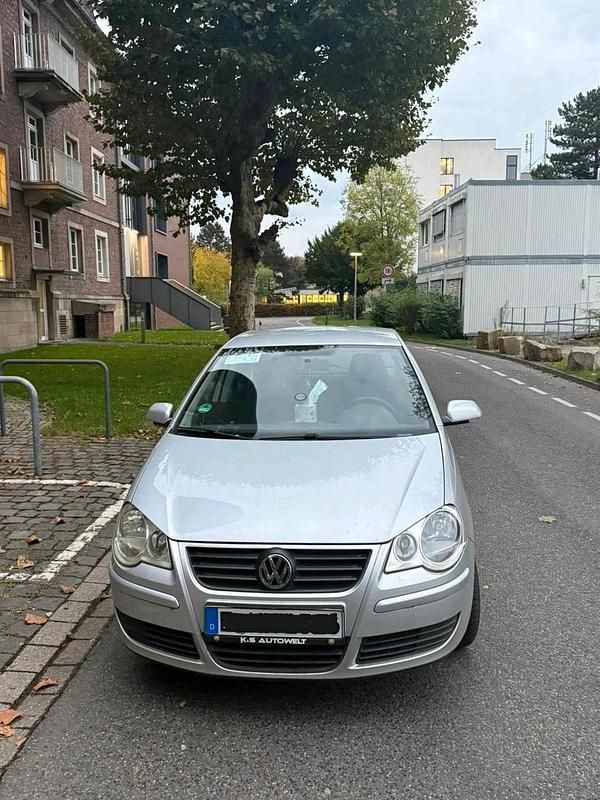 Gebraucht VW Polo 75 PS (55 kW) 2007 Silber Kleinwagen