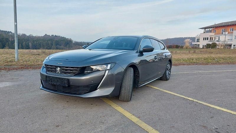 Gebraucht Peugeot 508 Allure 181 PS (133 kW) 2021 Grau Kombi