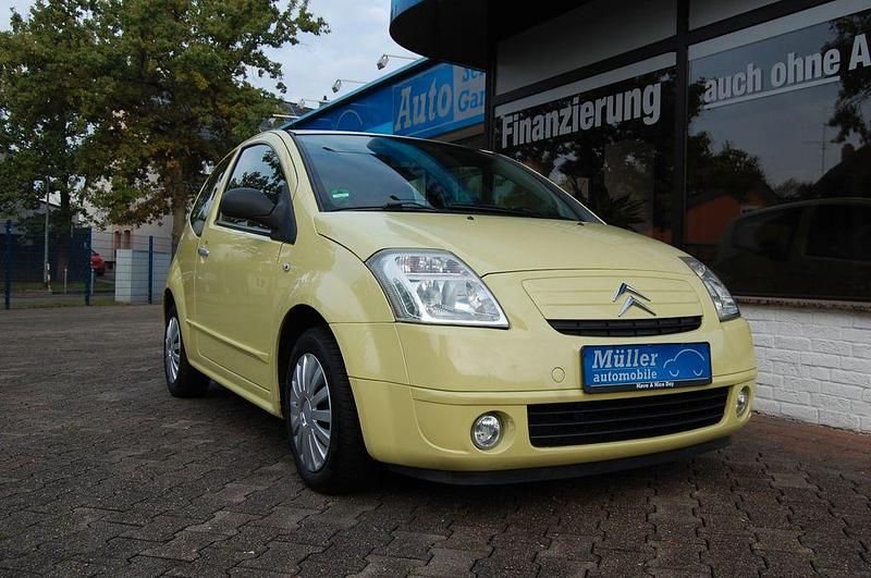 Gebraucht Citroën C2 Comfort 60 PS (44 kW) 2008 Gelb Kleinwagen