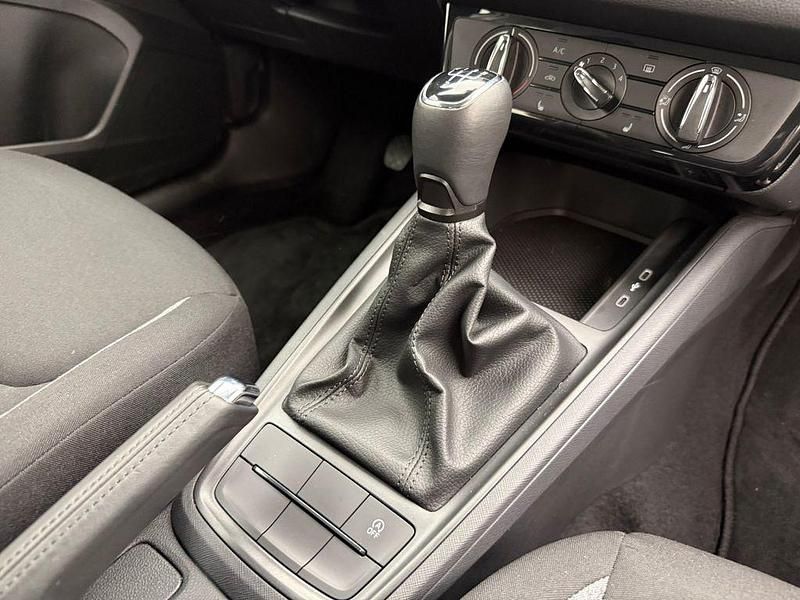 Gebraucht Skoda Scala Essence 95 PS (69 kW) 2025 Weiß Kleinwagen