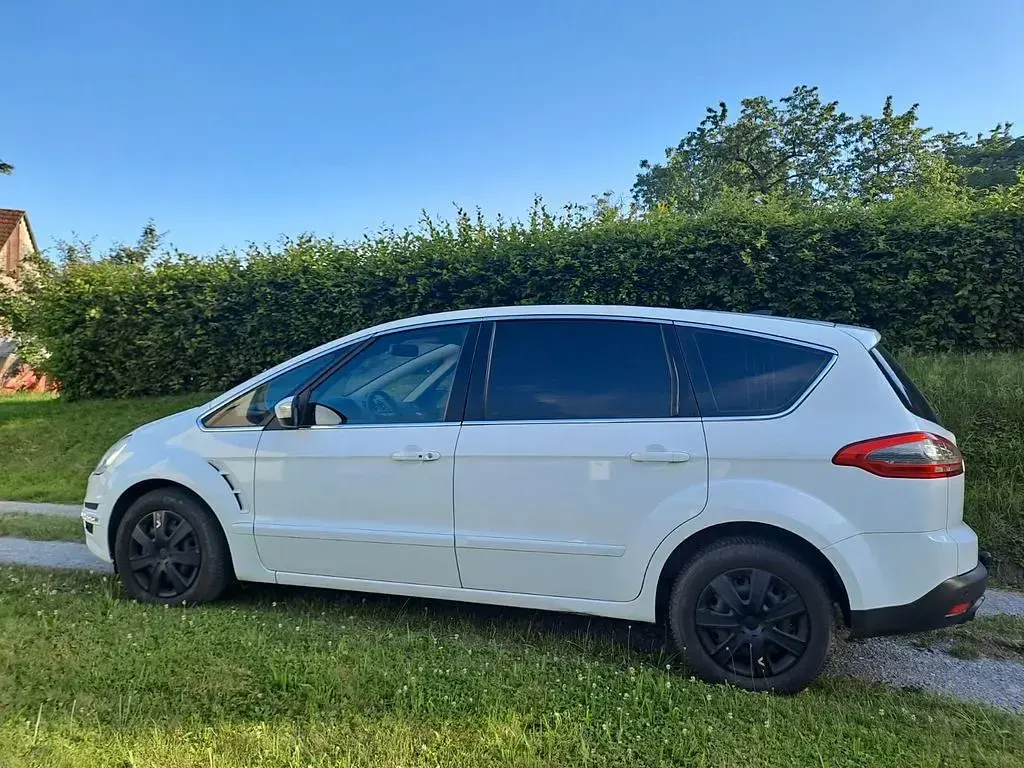 Gebraucht Ford S-MAX Titanium 203 PS (149 kW) 2011 Weiß Van / Kleinbus