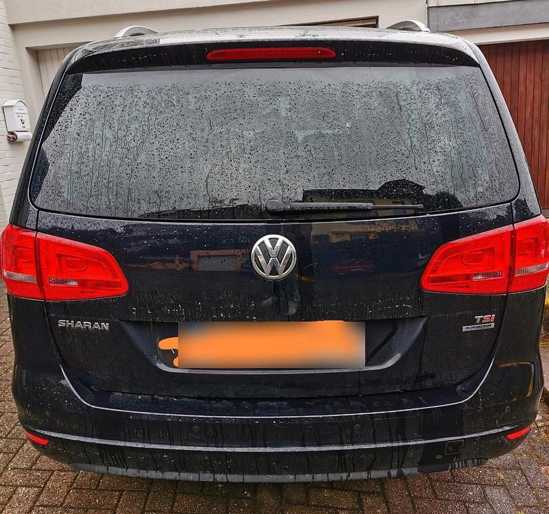 Gebraucht VW Sharan Cup 150 PS (110 kW) 2014 Schwarz Van / Kleinbus