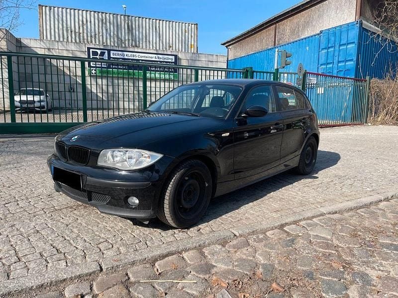 Gebraucht BMW 116 Advantage 122 PS (89 kW) 2007 Schwarz Kleinwagen