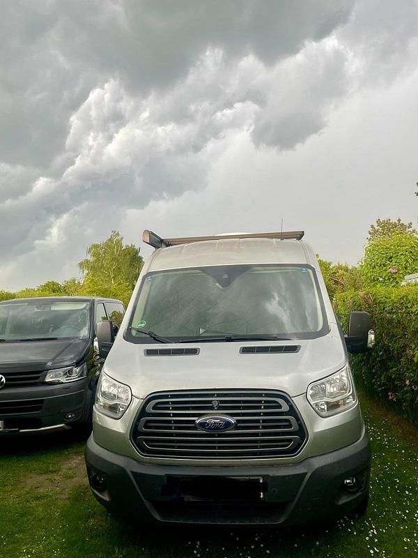 Silber Gebraucht 2015 Ford Transit Van / Kleinbus | 18.500 € - Bild 1/4