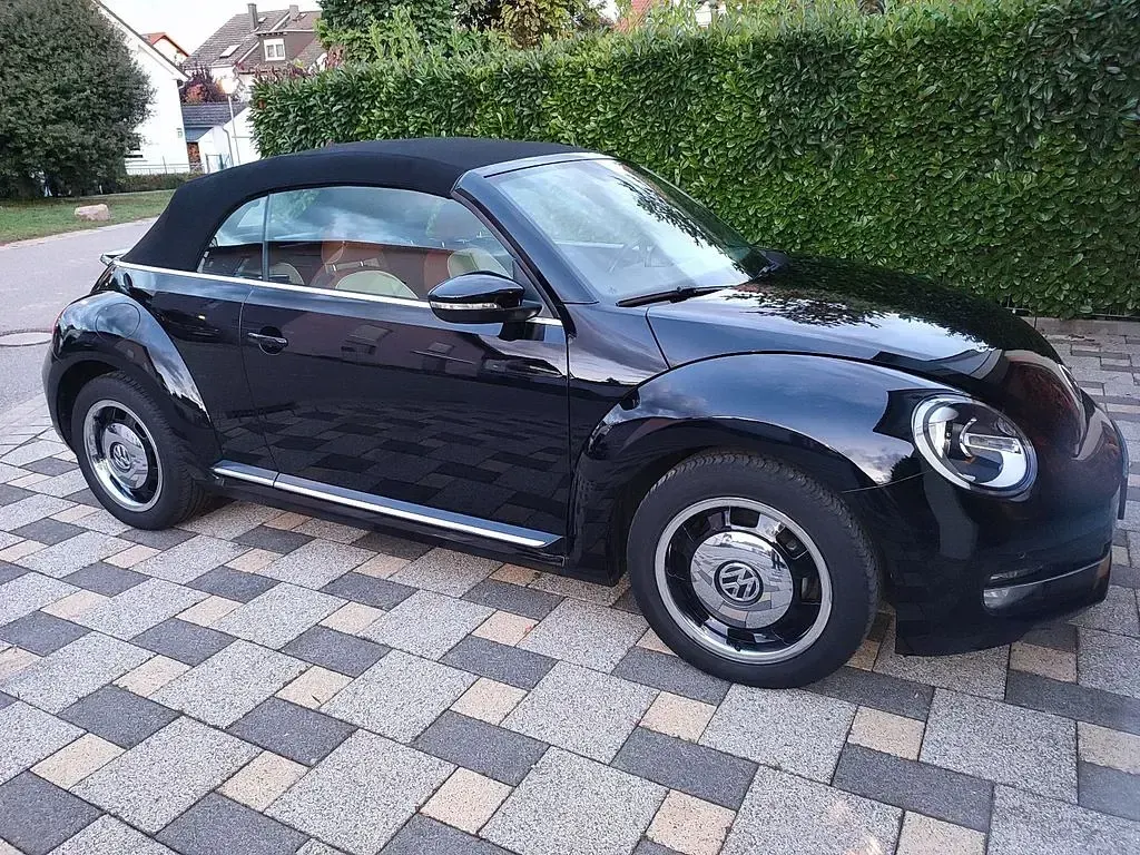 Używany VW Beetle Edition 105 KM (77 kW) 2015 Czarny Hatchback