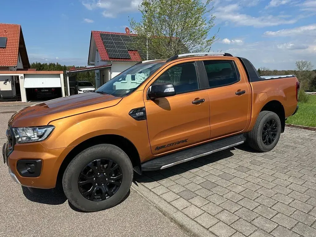Używany Ford Ranger 200 KM (147 kW) 2019 Pomarańczowy Pickup