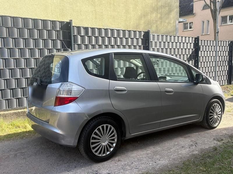 Gebraucht Honda Jazz 99 PS (72 kW) 2009 Grau Kleinwagen