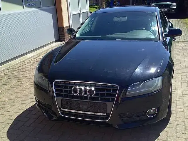 Używany Audi A5 160 KM (117 kW) 2011 Czarny Coupe