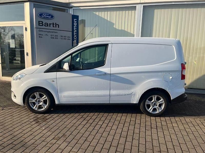 Gebraucht Ford Transit Limited 101 PS (74 kW) 2021 Frostweiß Van