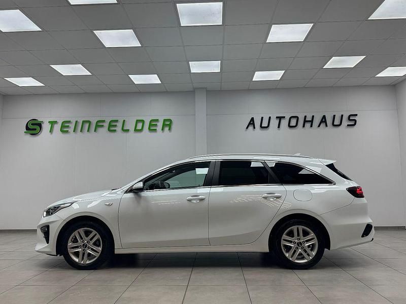 Gebraucht Kia Ceed Sportswagon Vision 136 PS (100 kW) 2020 Weiß Kombi