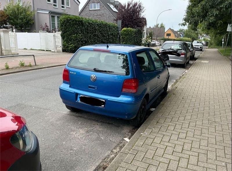 Gebraucht VW Polo 60 PS (44 kW) 2000 Blau Kleinwagen