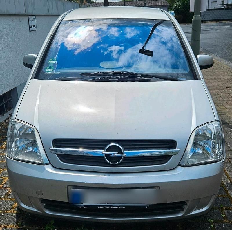 Silber Gebraucht 2003 Opel Meriva Van / Kleinbus | 2.900 € (Etwas zu teuer) - Bild 1/4