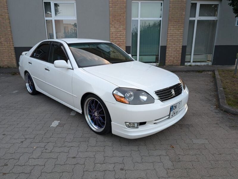 Weiß Gebraucht 2000 Toyota Mark II Limousine | 19.299 € - Bild 1/4