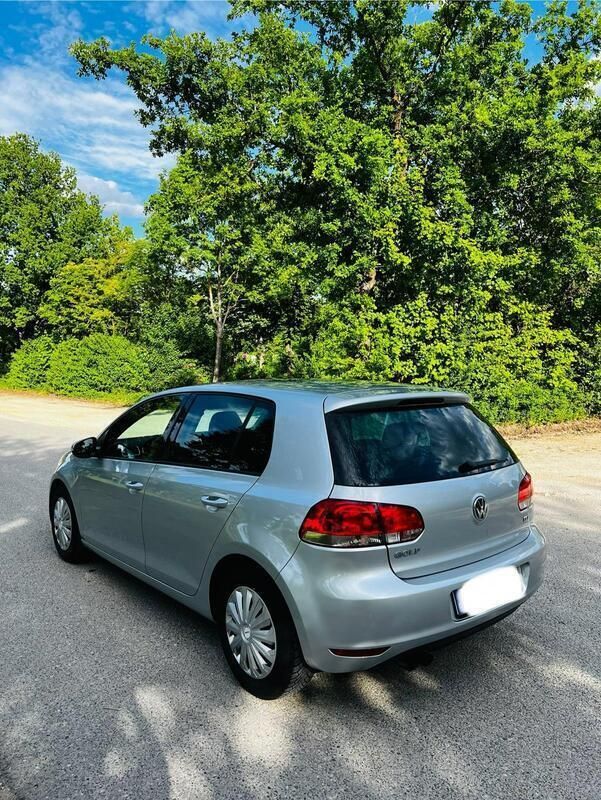 Silber Gebraucht 2011 VW Golf VI Limousine | 5.200 € (Fairer Preis) - Bild 1/4