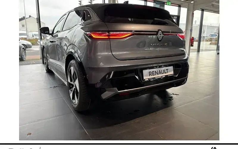 Neu Renault Megane E-Tech Komfort 161 kW (220 PS) 2025 Grau Limousine
