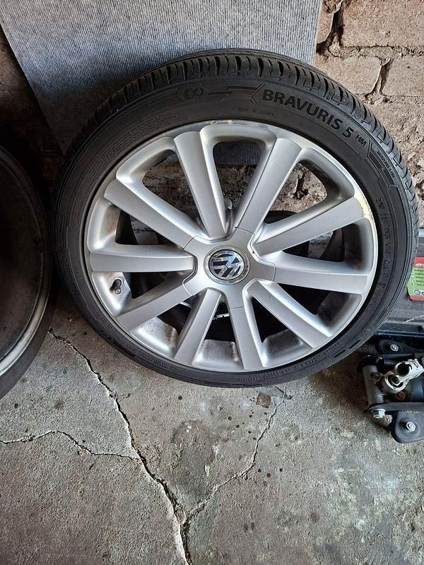 Gebraucht VW Passat 299 PS (219 kW) 2010 Silber Coupé