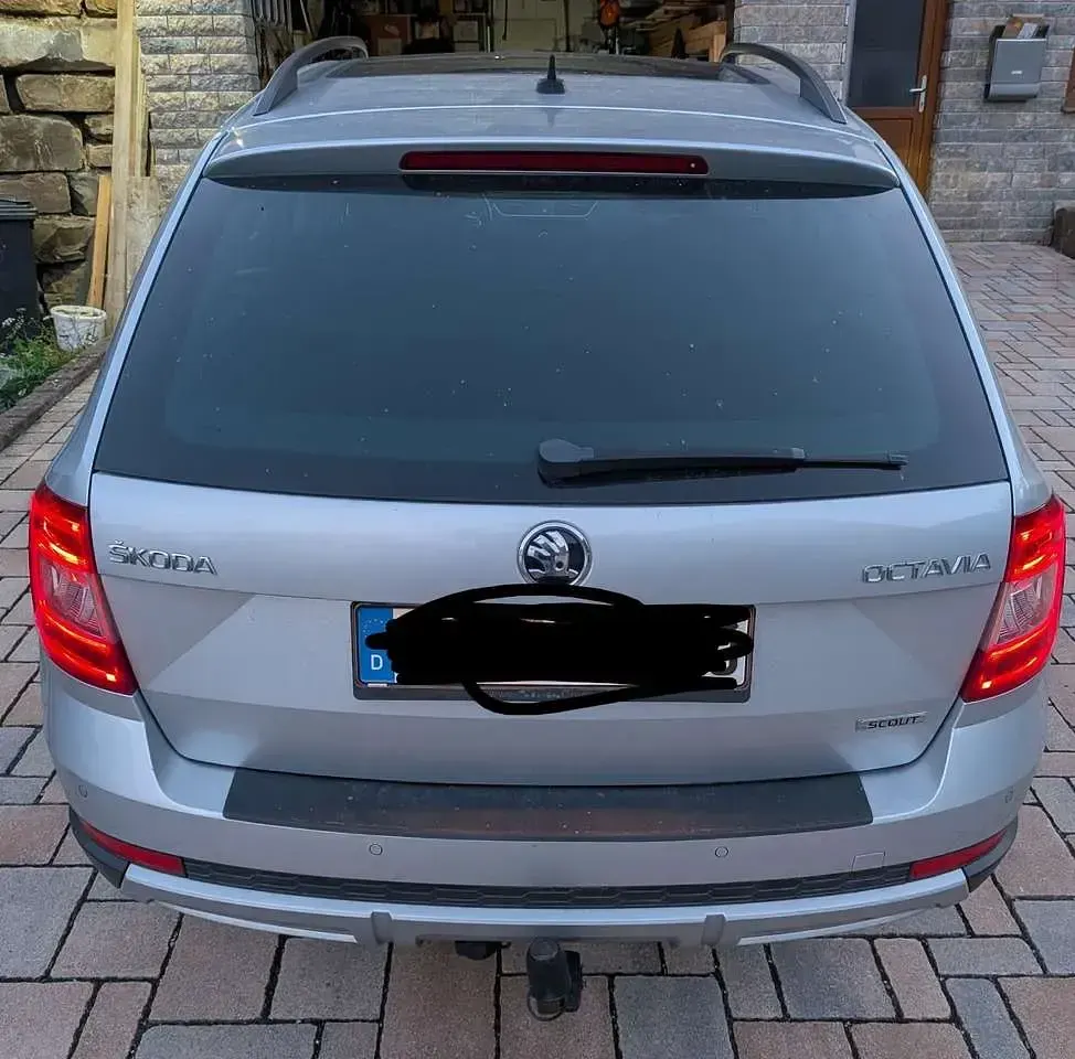 Gebraucht Skoda Octavia 184 PS (135 kW) 2014 Kombi