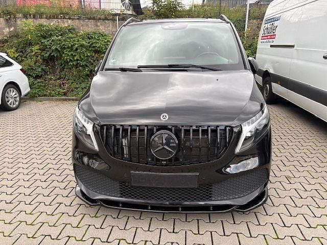 Schwarz Gebraucht 2022 Mercedes V300 Edition Van / Kleinbus | 72.999 € - Bild 1/4