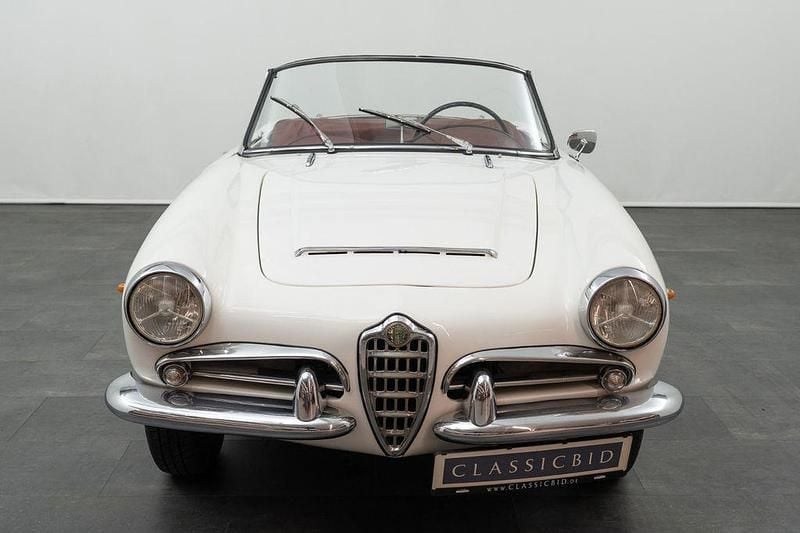 Gebraucht Alfa Romeo Giulia Spider 88 PS (64 kW) 1963 Weiß Cabrio