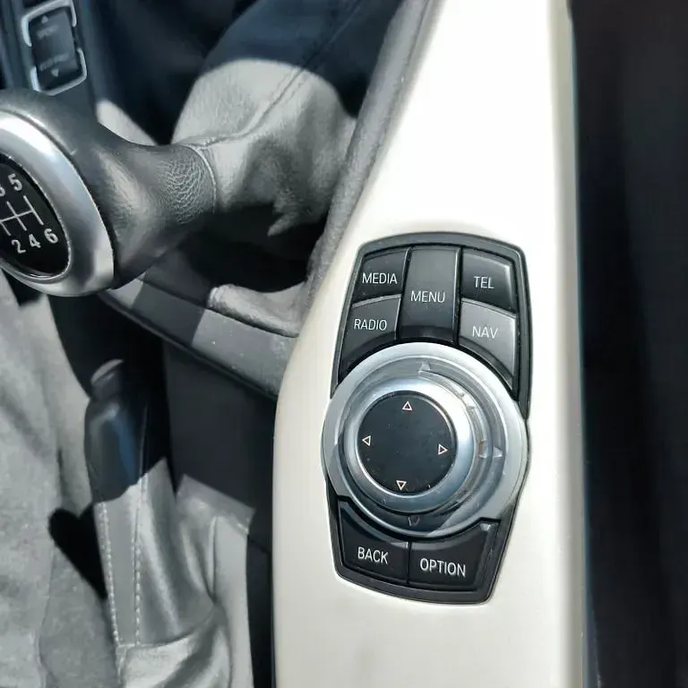 Gebraucht BMW 116 116 PS (85 kW) 2017 Silber Kleinwagen
