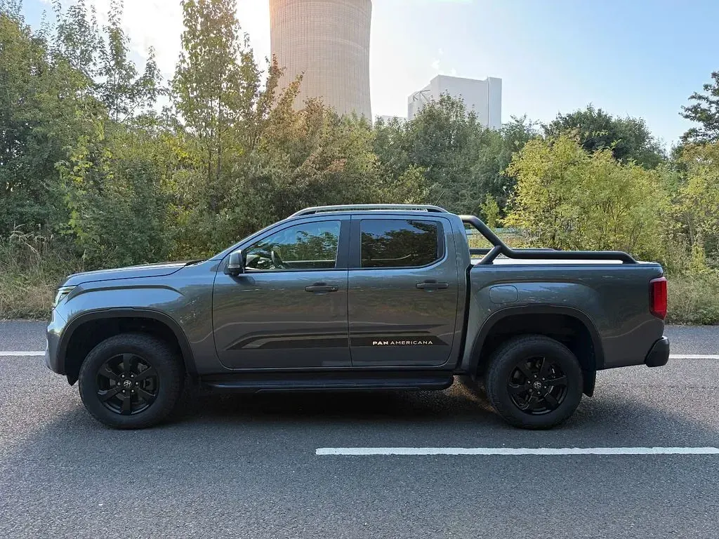 Gebraucht VW Amarok 241 PS (177 kW) 2025 Grau Pickup