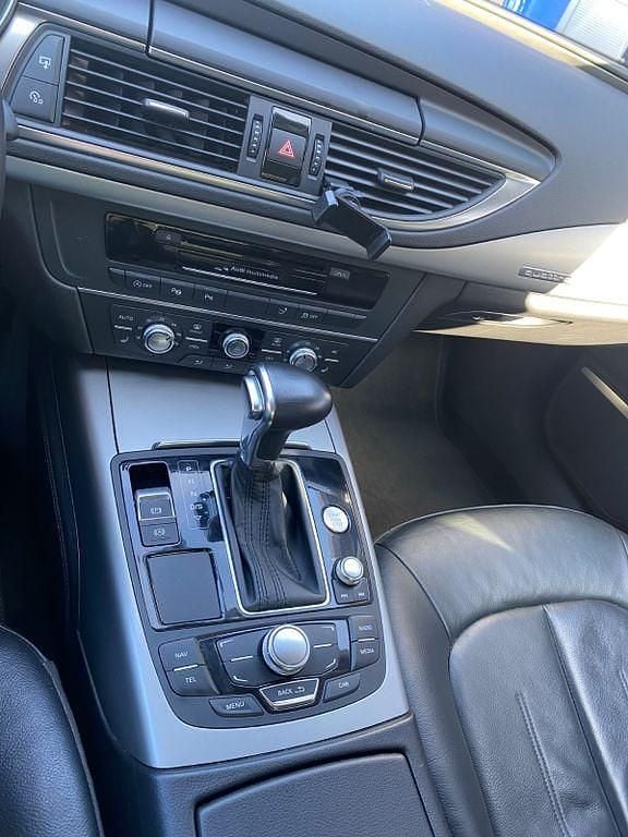 Gebraucht Audi A7 Sportback Sport 313 PS (230 kW) 2012 Weiß Kleinwagen