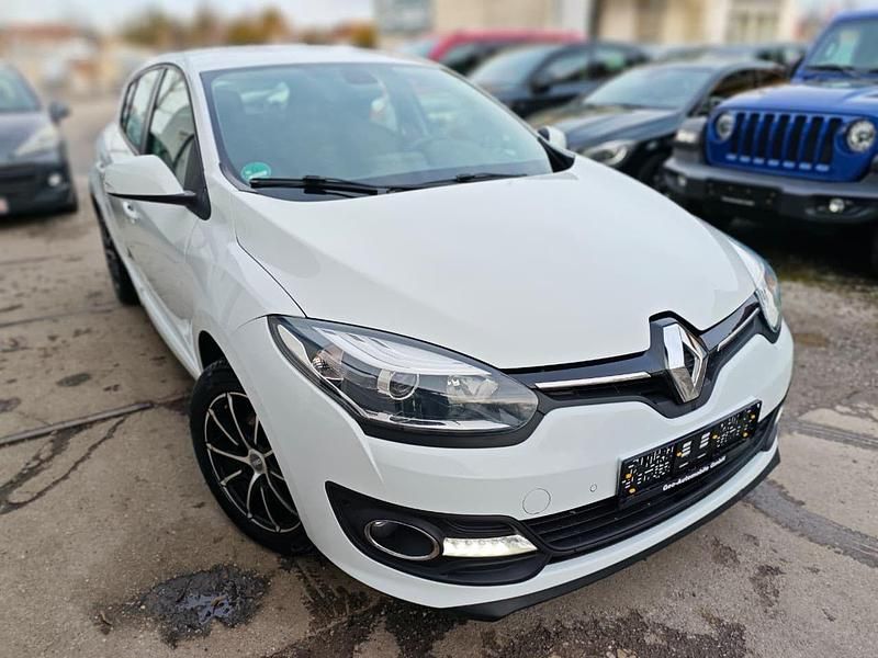 Second-hand Renault Mégane 132 CP (97 kW) 2014 Alb Berlinǎ