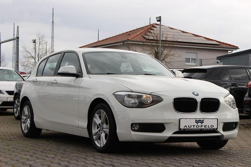 Gebraucht BMW 116 Advantage 136 PS (100 kW) 2012 Weiß Kleinwagen