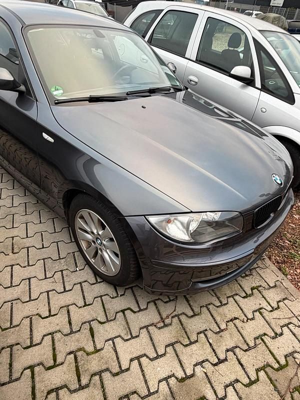Gebraucht BMW 116 116 PS (85 kW) 2007 Grau Kleinwagen