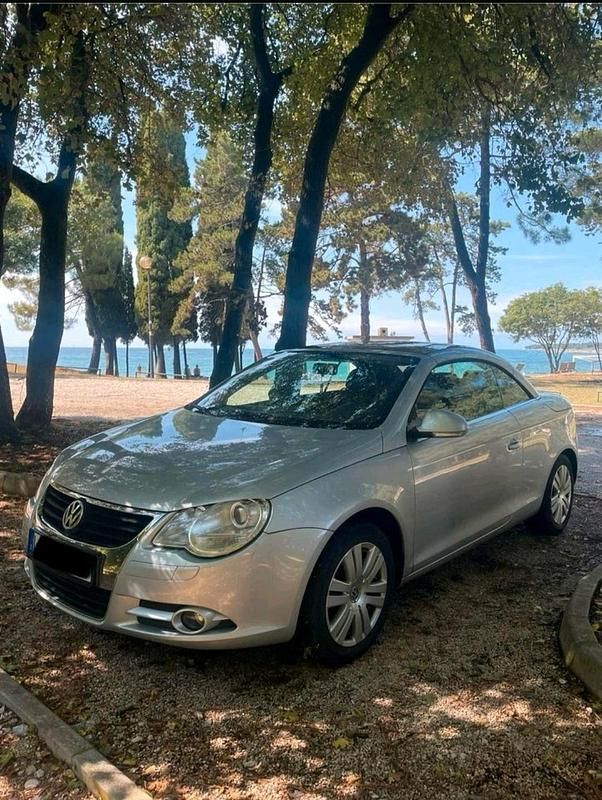 Usata VW Eos 115 CV (84 kW) 2007 Cabrio