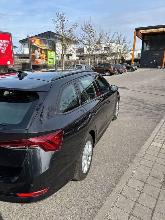 Gebraucht Skoda Octavia Style 116 PS (85 kW) 2022 Schwarz Kombi