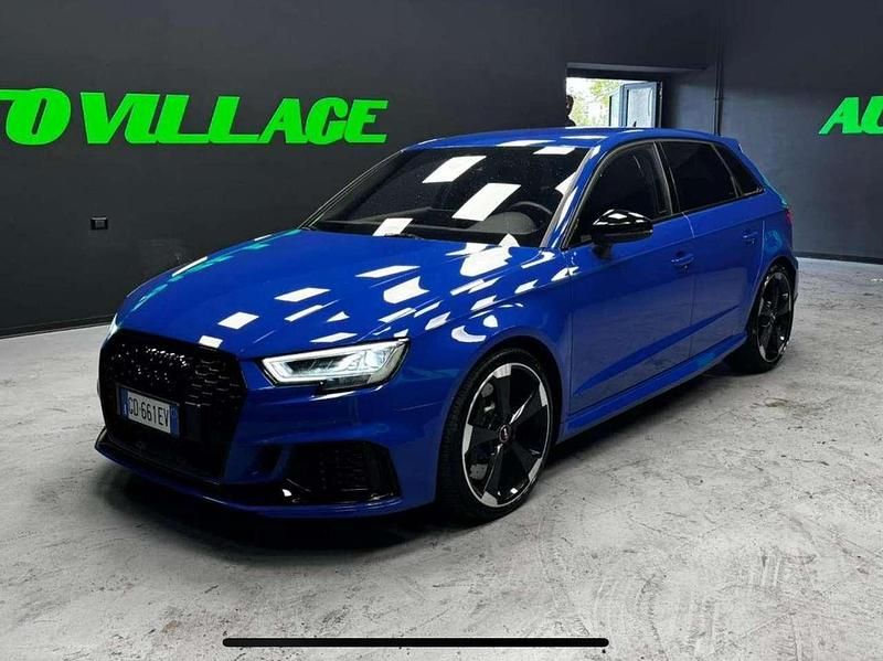 Second-hand Audi RS3 400 CP (294 kW) 2021 Albastru Berlinǎ