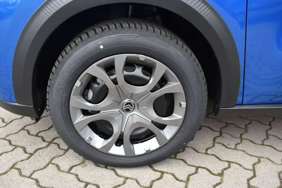 Neu Citroën C3 101 PS (74 kW) 2026 Blau SUV
