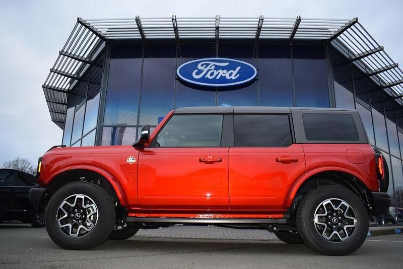 Gebraucht Ford Bronco Outer Banks 334 PS (245 kW) 2024 Rot SUV