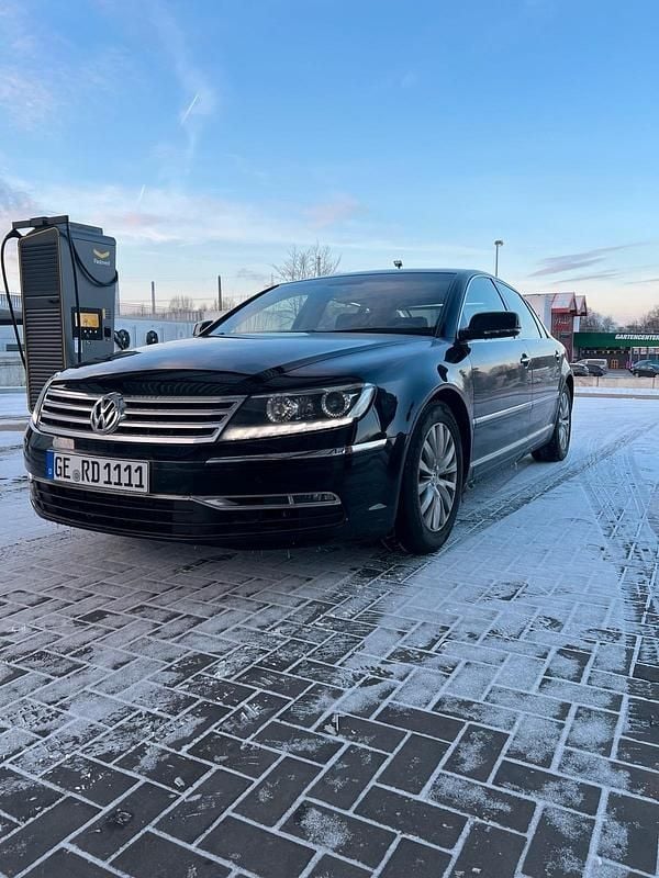 Schwarz Gebraucht 2013 VW Phaeton Limousine | 12.500 € (Fairer Preis) - Bild 1/4