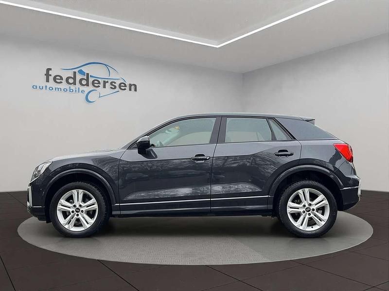 Gebraucht Audi Q2 Advanced Plus 150 PS (110 kW) 2022 Grau SUV