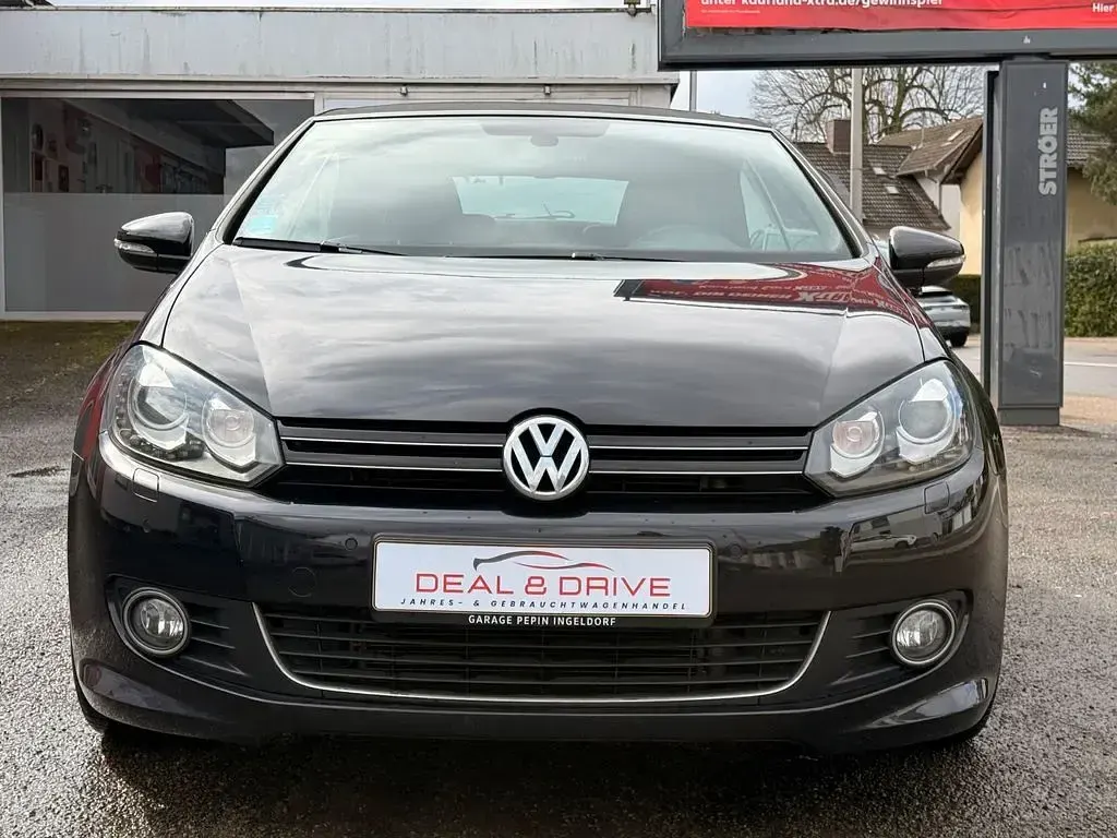 Gebraucht VW Golf Cabriolet Allstar 150 PS (110 kW) 2016 Schwarz Cabrio