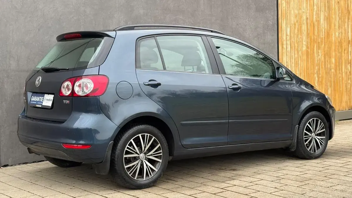 Używany VW Golf Plus Cross Highline 105 KM (77 kW) 2011 Niebieski Minivan