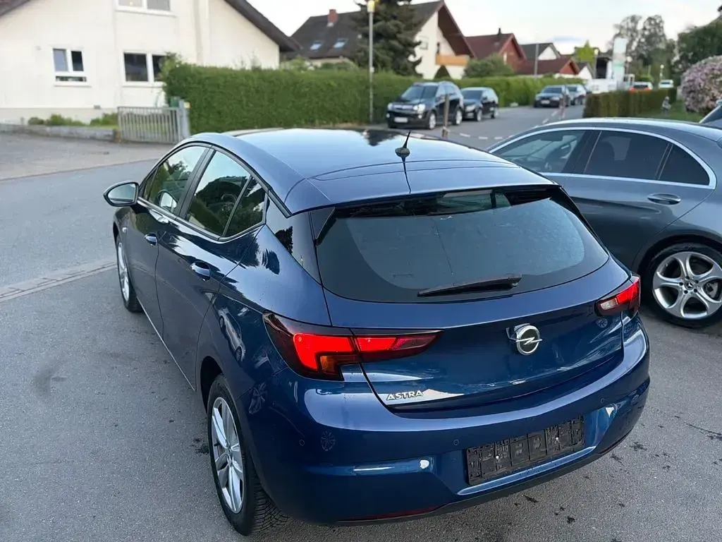 Gebraucht Opel Astra Edition 131 PS (96 kW) 2020 Blau Limousine