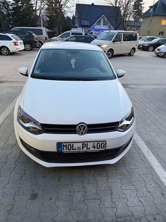 Gebraucht VW Polo Comfortline 69 PS (50 kW) 2010 Weiß Kleinwagen